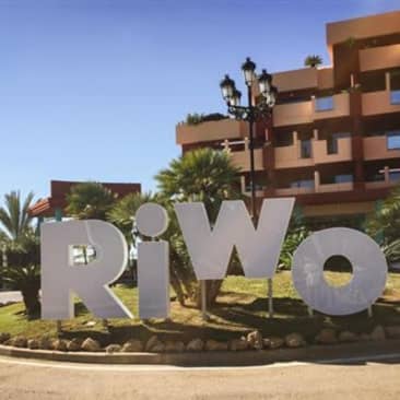 Holiday World Riwo Hotel (ex Holiday Palace)